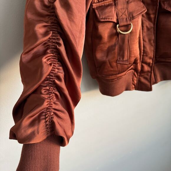 House of Harlow 1960 Gina Satin Bomber Jacket in Copper S - Picture 6 of 9